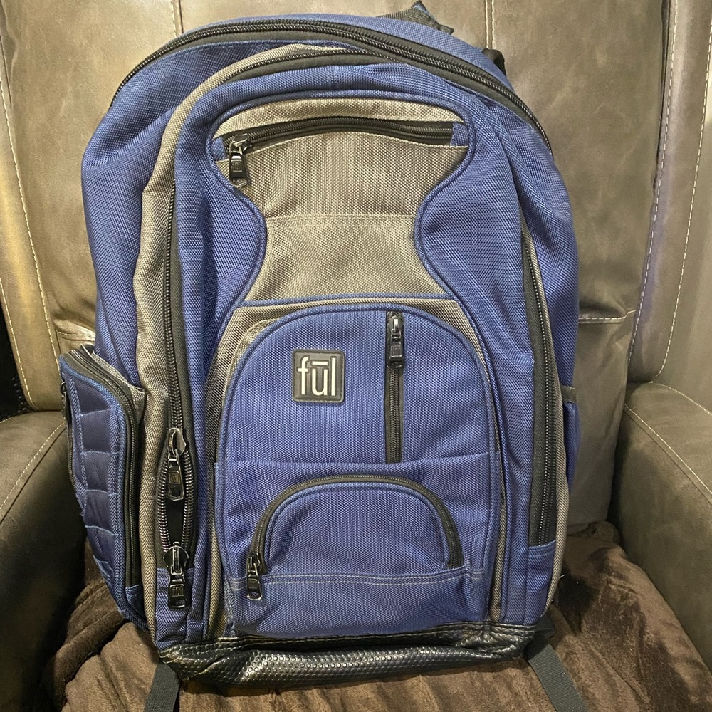 Like NEW Computer backpack